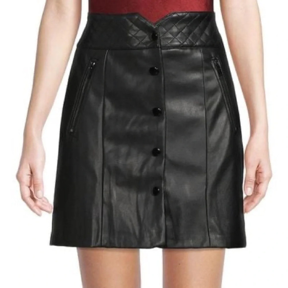 Carmen Marc Valvo Dresses & Skirts - CARMEN MARC VALVO Quilted Faux Leather Skirt NWT 12